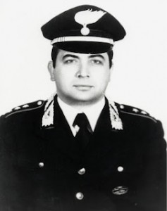 IN RICORDO DEL CAPITANO DEI CARABINIERI EMANUELE BASILE BARBARAMENTE UCCISO DALLA MAFIA SICILIANA