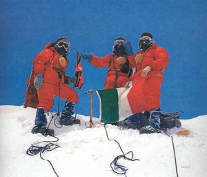 5 MAGGIO 1973: 39 ANNI FA LE FF.AA. ITALIANE CONQUISTAVANO L’EVEREST