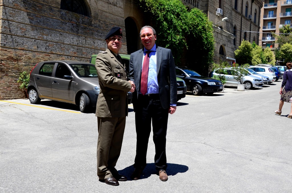 ESERCITO ITALIANO – Incontro tra il Comandante Regionale dell’Esercito per la Regione Abruzzo e il neo Questore di CHIETI.