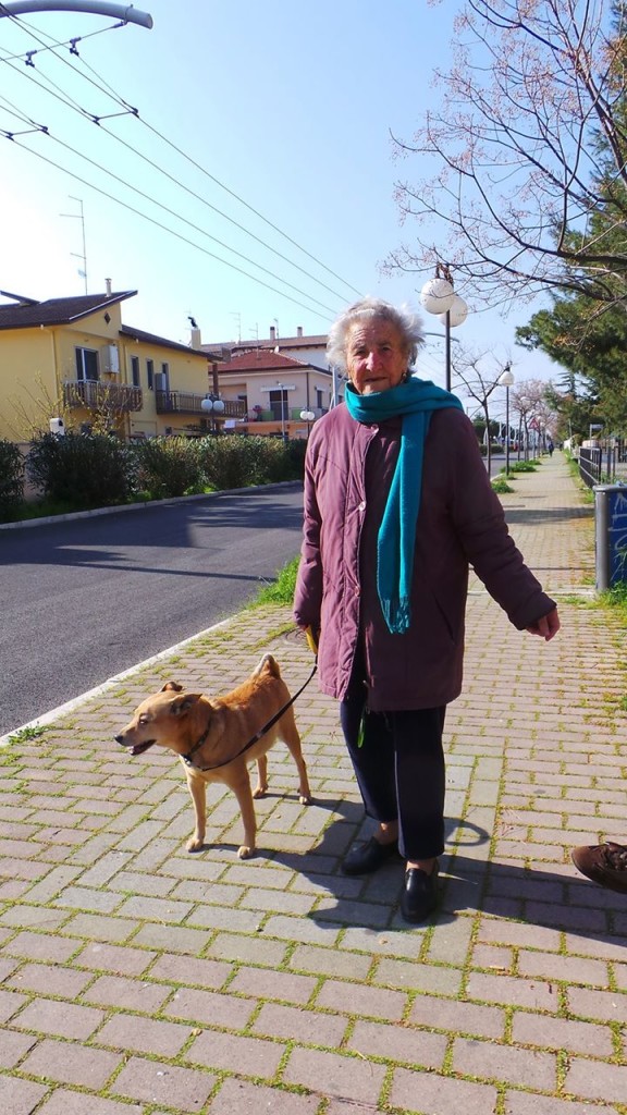 Nonna Cesira con il suo Charles