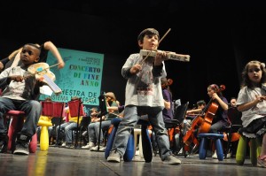 El Sistema_Orchestra di carta