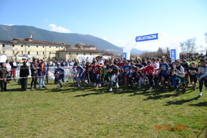 A.S.D.  ATLETICA L’AQUILA. Primavera dell’Atletica – Si scende in campo a Murata Gigotti. Nove le scuole medie partecipanti.