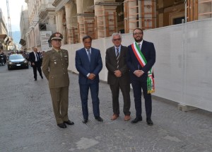 Gen.B. De Vito, On. ROSSI, Sindaco BIONDI