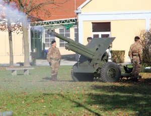 COLPO A SALVE CANNONE DEL   GIANICOLO CHE SALUTA PORTOGRUARO (1)