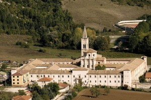 UN TESORO ABRUZZESE: L’ABBAZIA CELESTINIANA A SULMONA  Il 5 maggio, dopo anni di lavori, la Chiesa di Santo Spirito nella Badia sarà riaperta al pubblico.