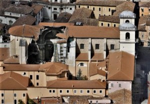 L'Aquila, la cattedrale devastata dal terremoto 2009