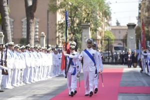 Passaggio Bandiera alla cerimonia.