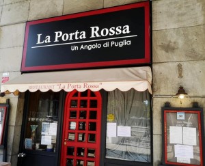 porta rossa 4