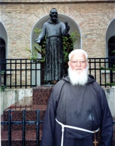 Fr. Vincenzo, il frate cercatore seminatore di speranza sulla scia di Padre Pio.