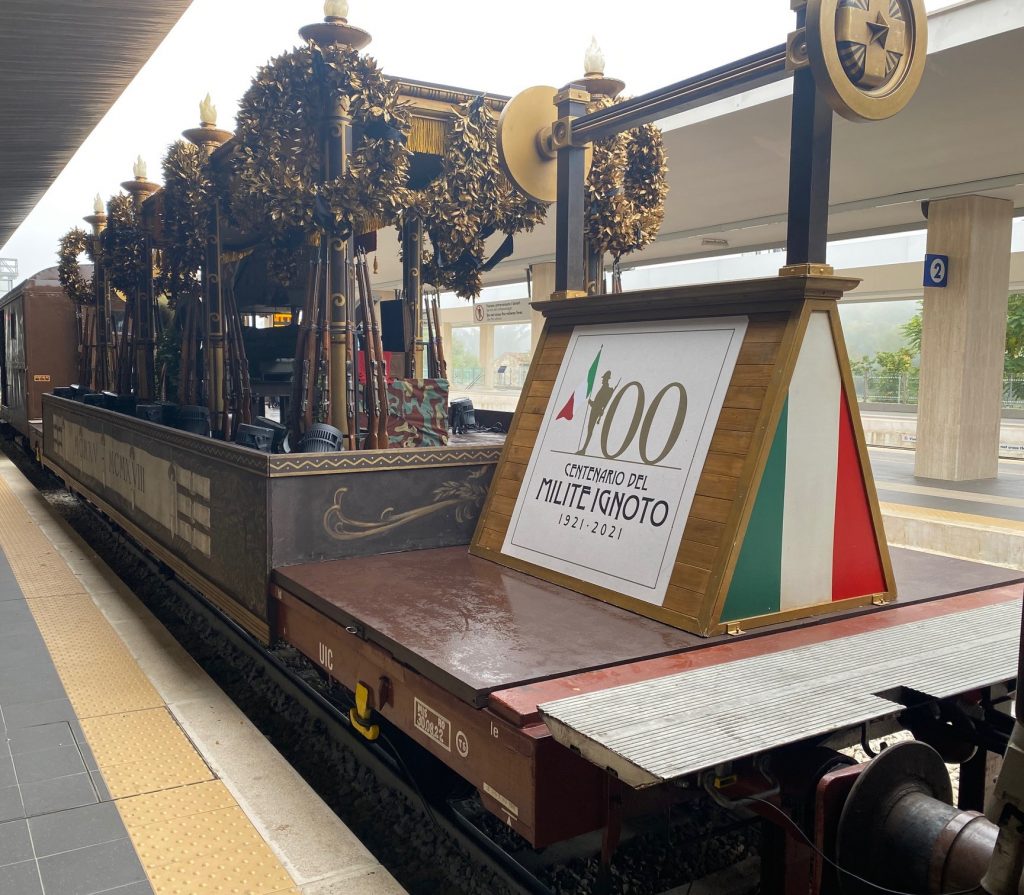 Calorosa accoglienza a L’Aquila al Treno della Memoria”